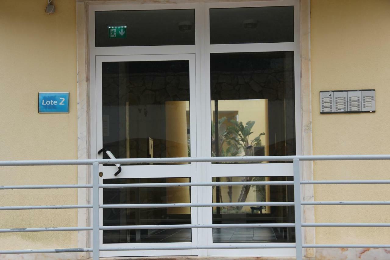 Rua Coronel Cardeira Da Silva Apartment Lagos Luaran gambar