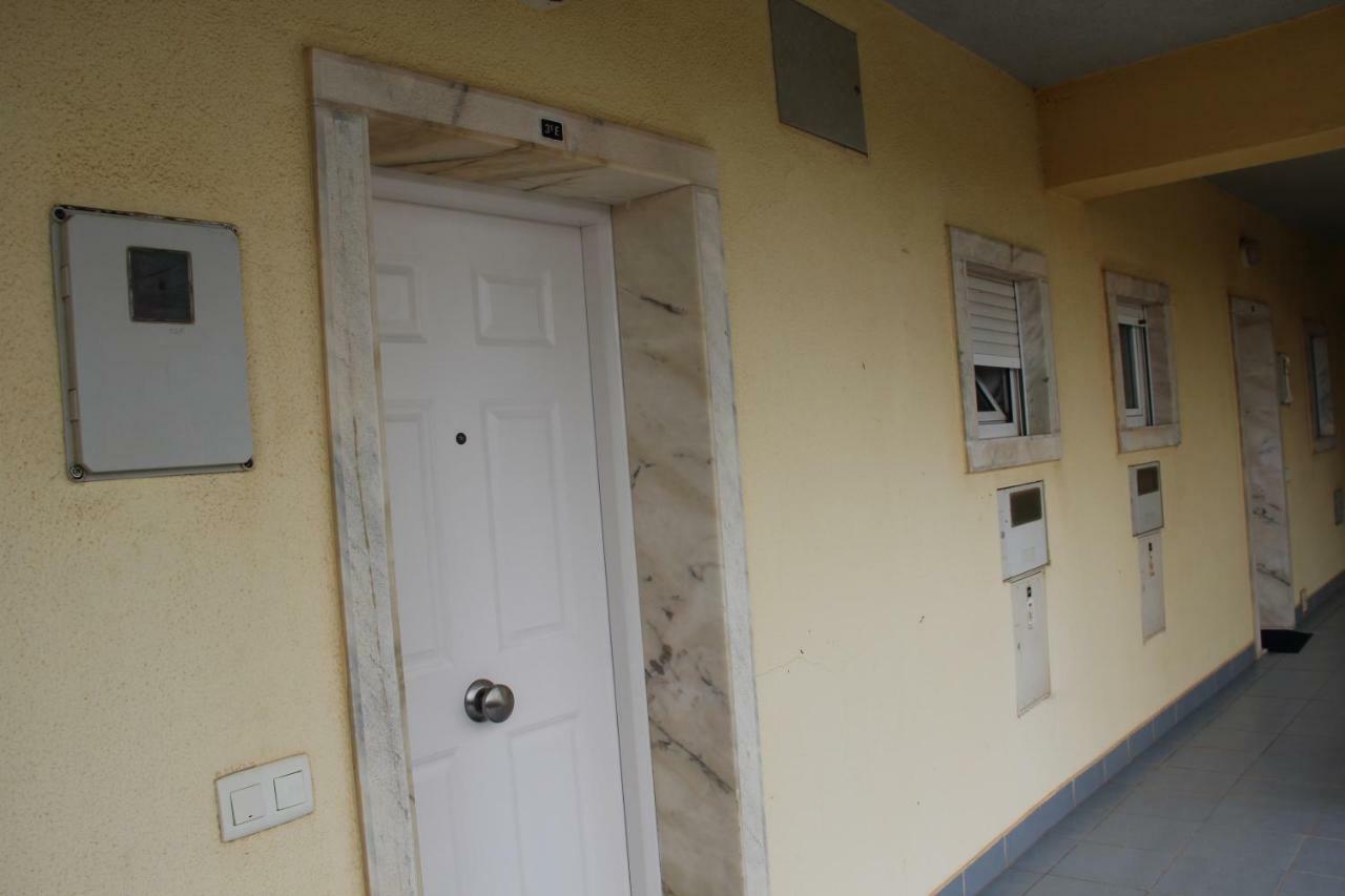 Rua Coronel Cardeira Da Silva Apartment Lagos Luaran gambar